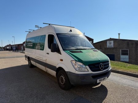 MERCEDES-BENZ SPRINTER 2.1 310 CDi RWD L3 H3 4dr