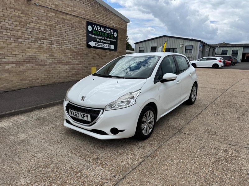 PEUGEOT 208 1.2 VTi Access+ Euro 5 5dr