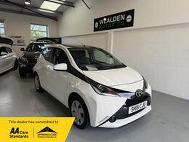 TOYOTA AYGO 1.0 VVT-i x-play Euro 5 5dr Euro 5